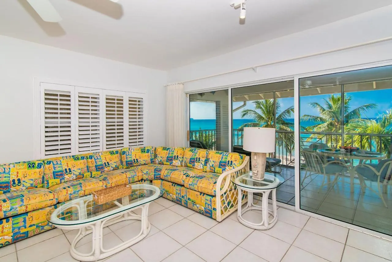 Apartment Beach Living At Discovery Point Club West Bay