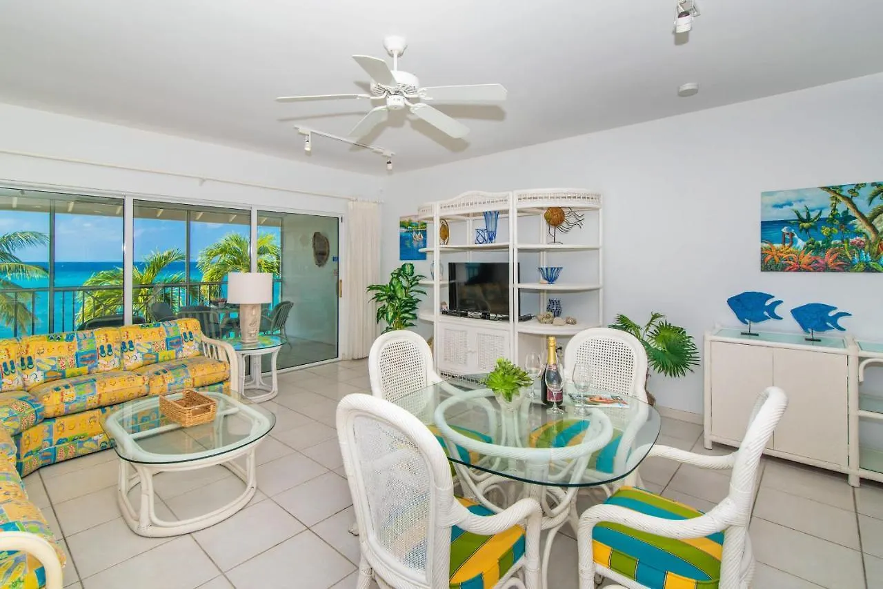 Beach Living At Discovery Point Club West Bay 0*,
